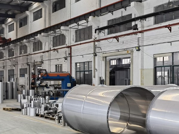 淺談不銹鋼焊接風(fēng)管在未來(lái)行業(yè)中的發(fā)展