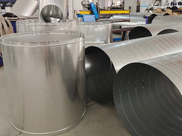 不銹鋼風(fēng)管制作有哪些需要注意的方面？-[大世界]